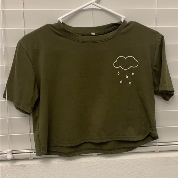 ROMWE Tops - Navy green crop top